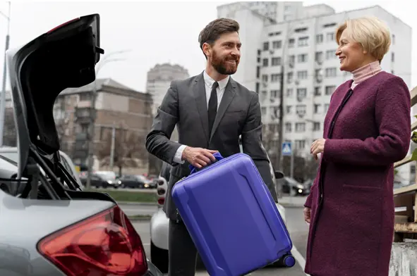 Top reasons to book a limo to Midway airport instead of public transportation