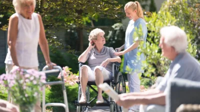 Why Many Seek Out a Relaxed, Enriching Retirement Setting