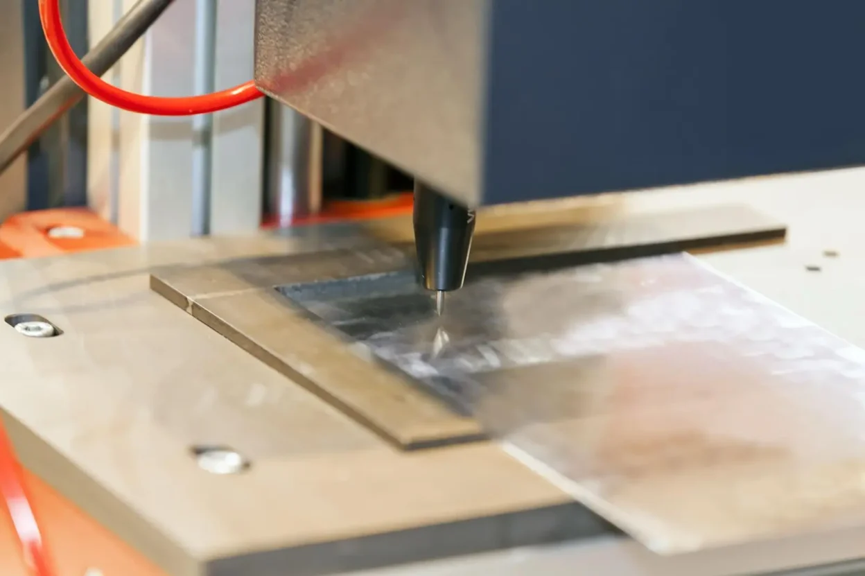 Comparing Metal Signage Traditional Crafting vs Laser Cutting Tech