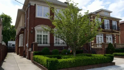 How Early Should You Apply for College Housing Opportunities