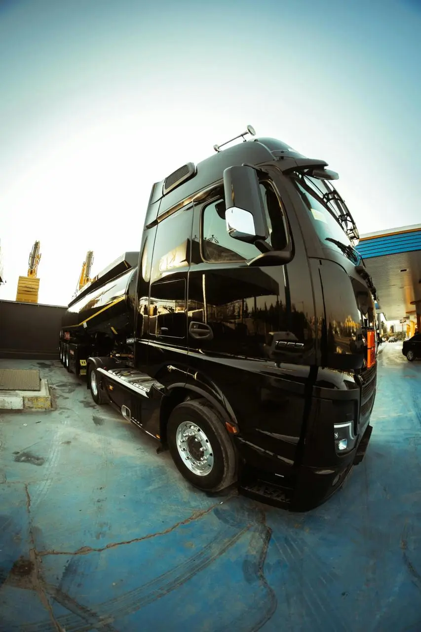 Surface Science Maximizing Luster and Shielding Finishes