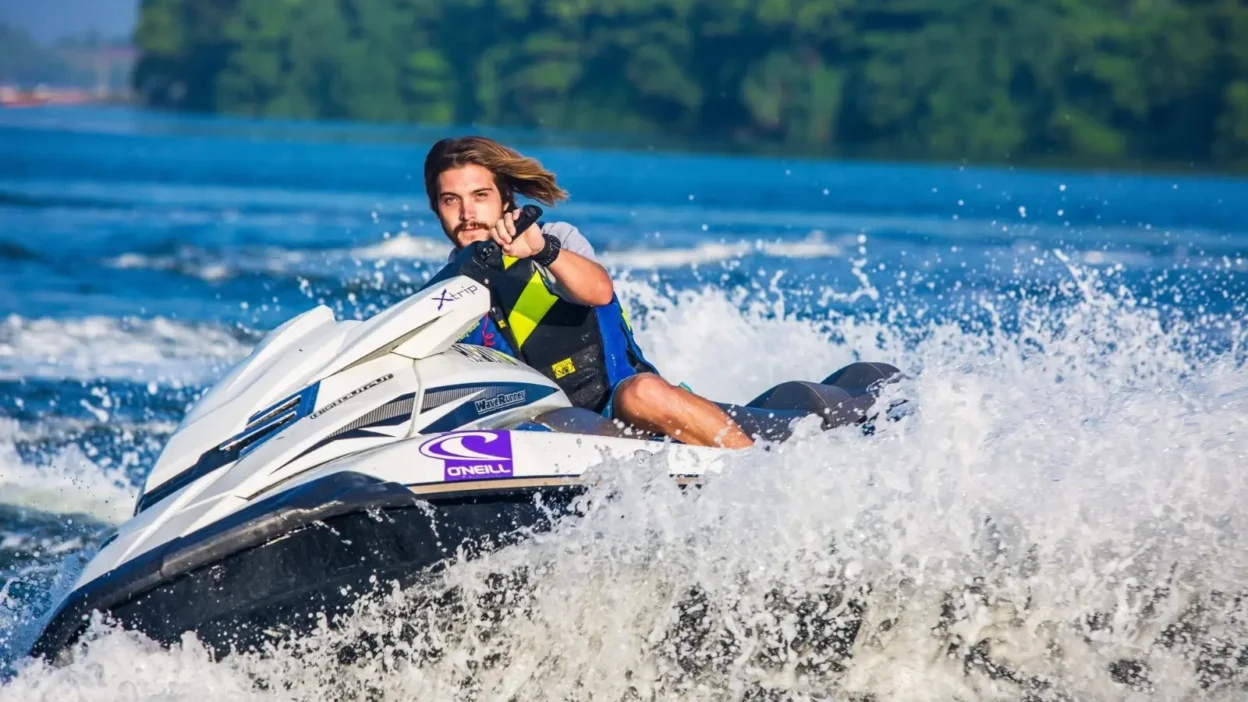 How to Make the Most of Your Jet Ski Adventure in Phuket