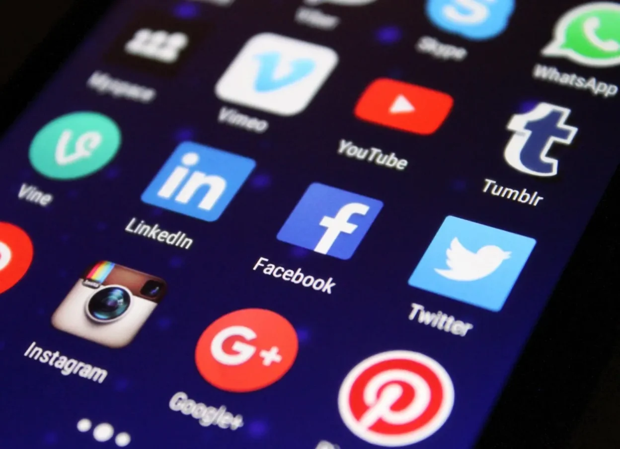 Why Social Platforms Now Drive Beauty Clinic Marketing Success