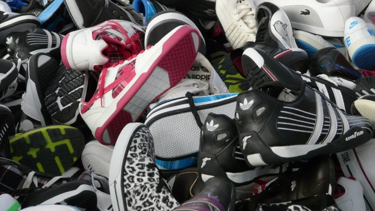 Timeless Sneaker Styles Worth Wearing Every Season